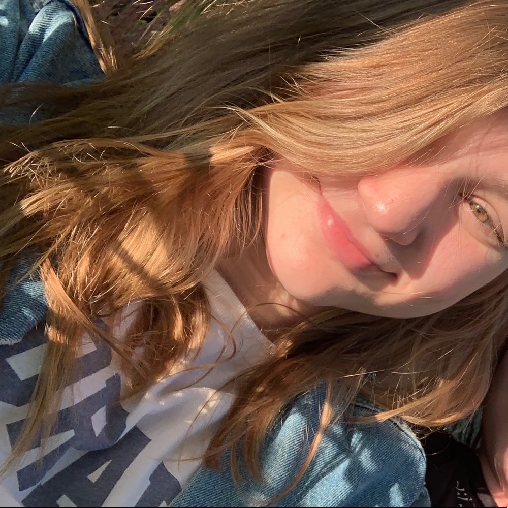 Meet your Posher, Mirah